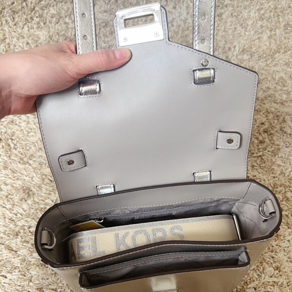 Michael Kors Manhattan Medium Metallic Satchel - Picture 8 of 11